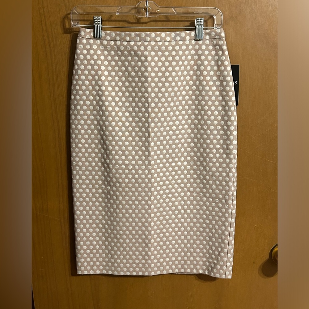 Pure Collection Jacquard Pencil Skirt Neutral Spot Polka Dot Size 2 NWT